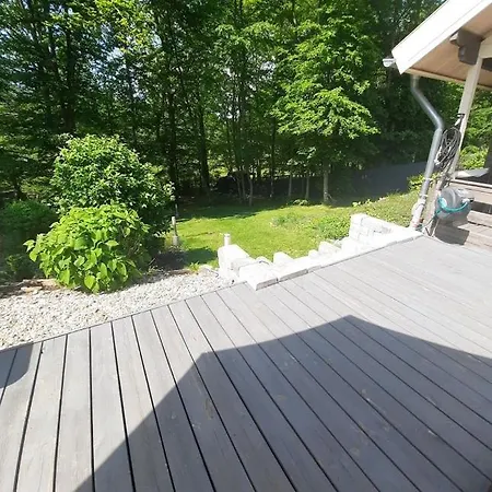 Sabine's Wellnesslodge 山林小屋 *